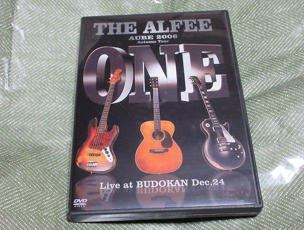  DVD THE ALFEE AUBE 2006 ONE Live at BUDOKAN Dec.24 2006.12.24 日本武道館 コンサート(ジャパニーズポップス)｜売買されたオークション情報、yahooの商品情報をアーカイブ公開 - オークファン ジャパニーズポップス