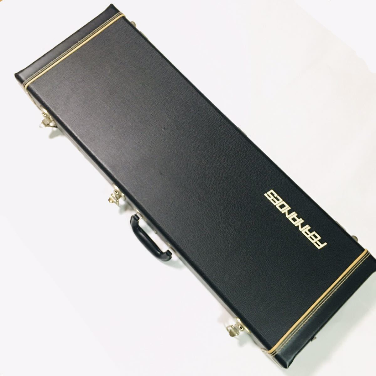 真*仁様 【中古】Fernandes Zo-3 ゾーさん 黒 専用ケース付 　エ 真*仁様 中古Fernandes Zo-3 ゾーさん 黒 専用ケース付 エ ZO-3
