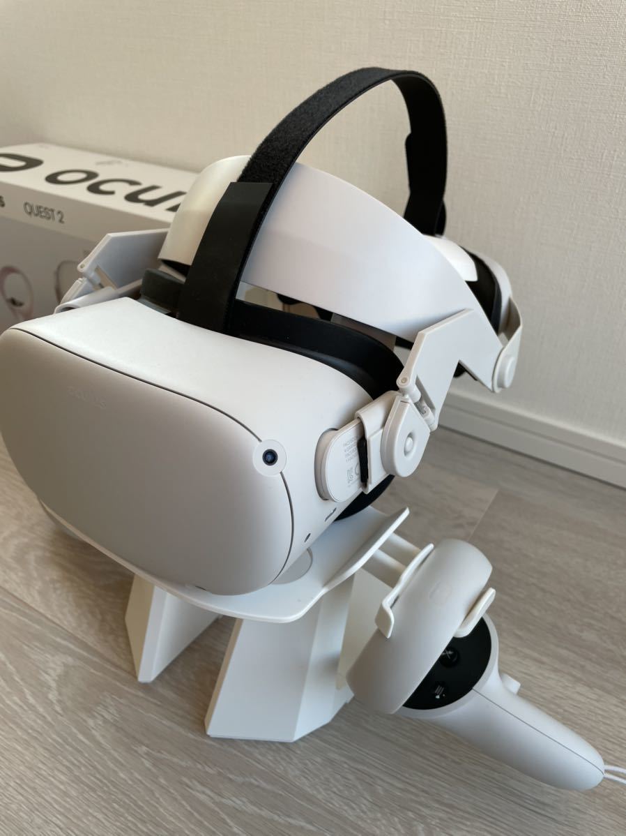 中古美品】Oculus Quest 2 オキュラスクエスト2 VRヘッドセット 64GB 