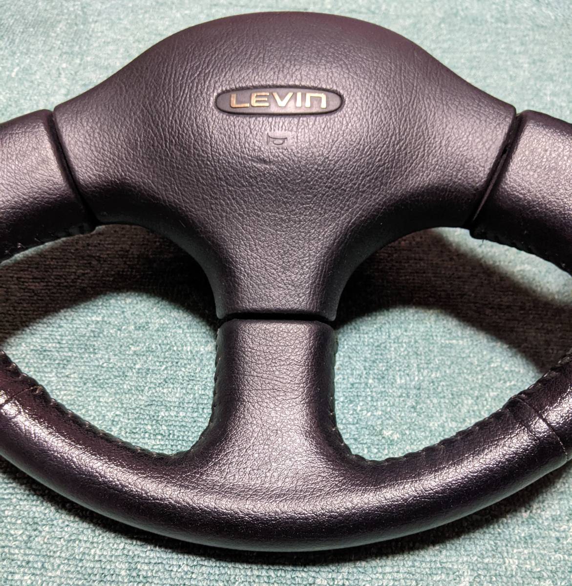 ☆AE92レビン純正レザーステアリング 革巻きハンドル当時物 希少品