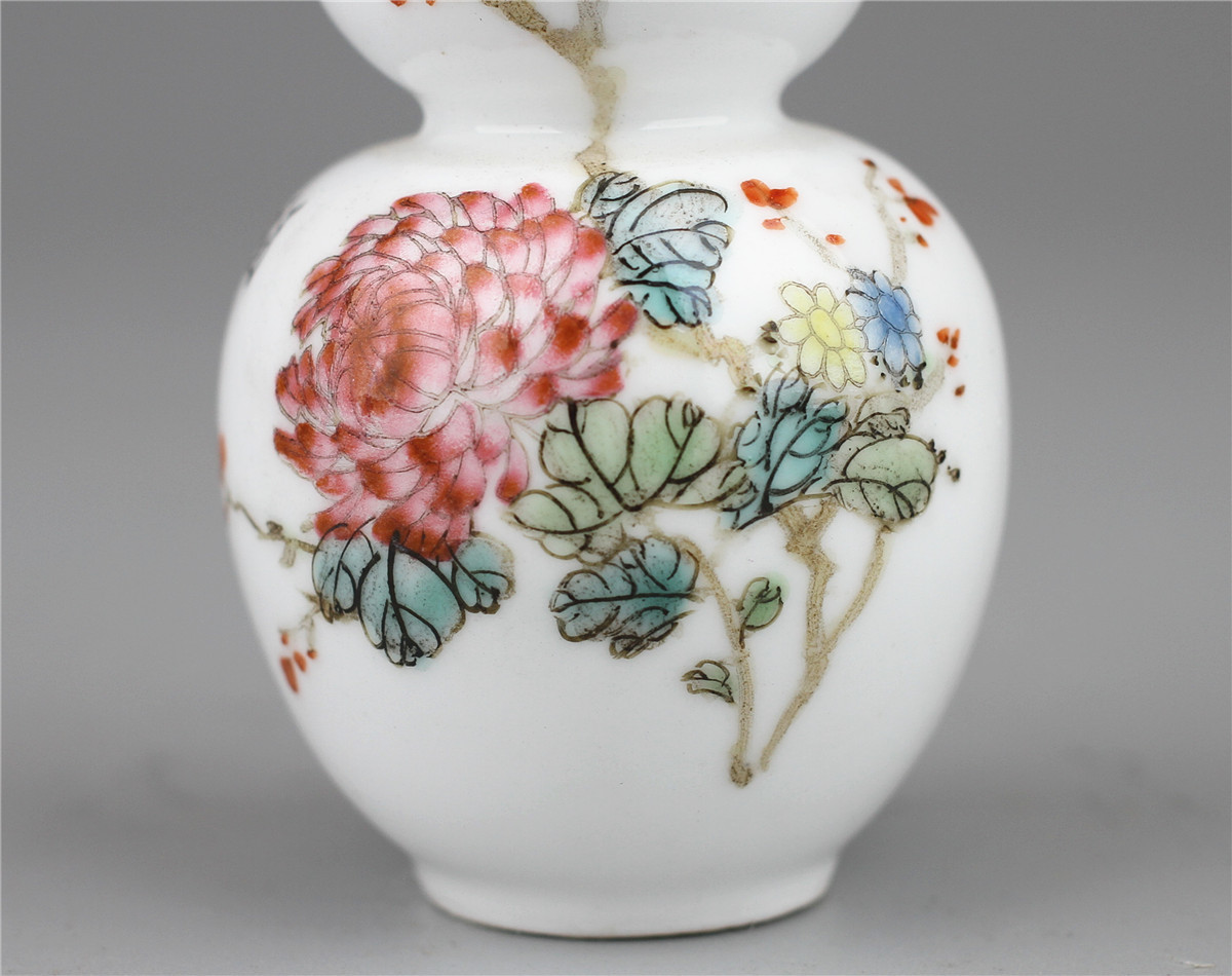 ろ0021i 【民国粉彩】 景徳鎮製 粉彩花鳥文瓢箪小花瓶／状態いい美品