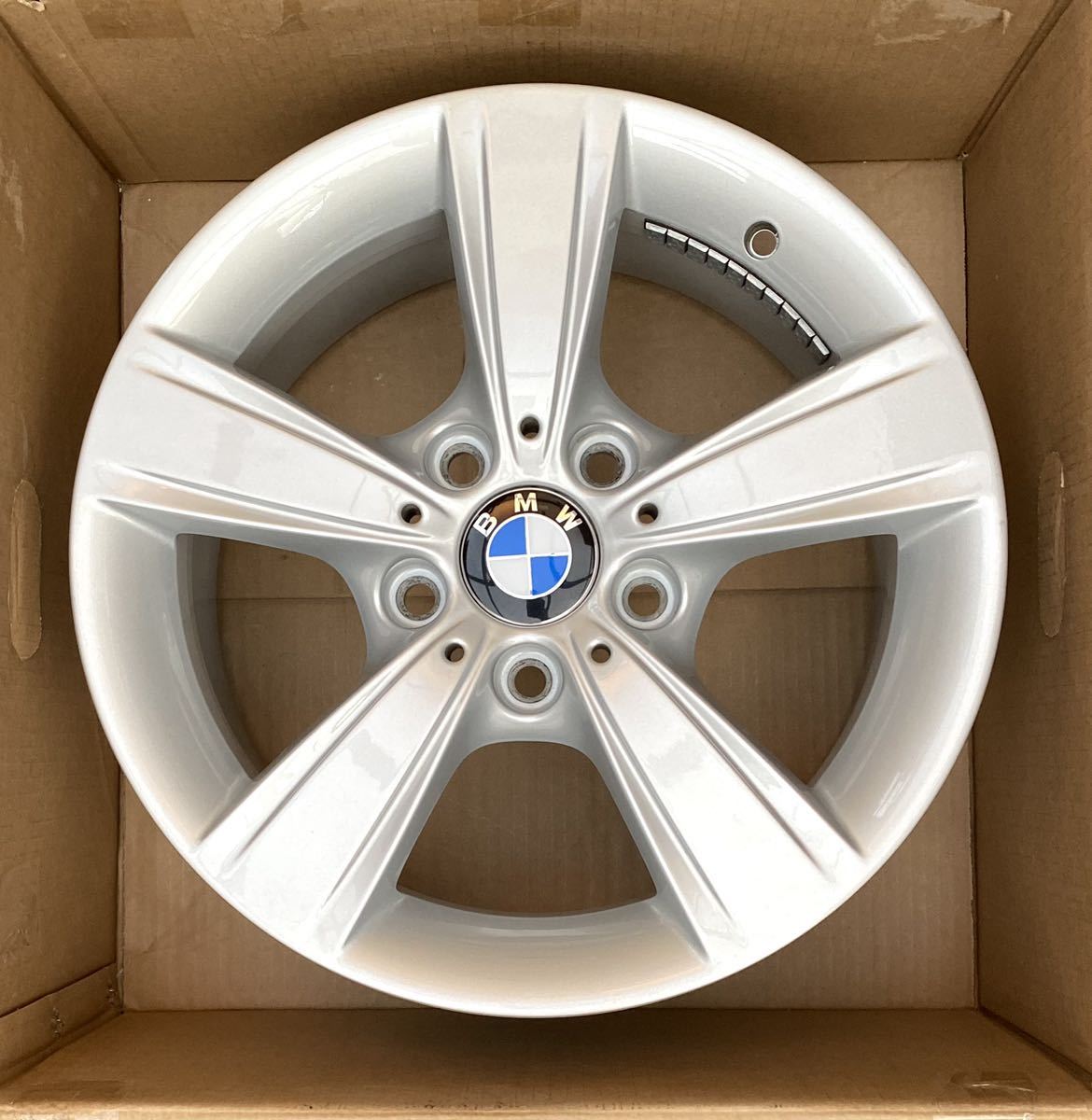 即決◇美品◇BMW 1シリーズ F20 スタイリング376 純正ホイール16インチ 