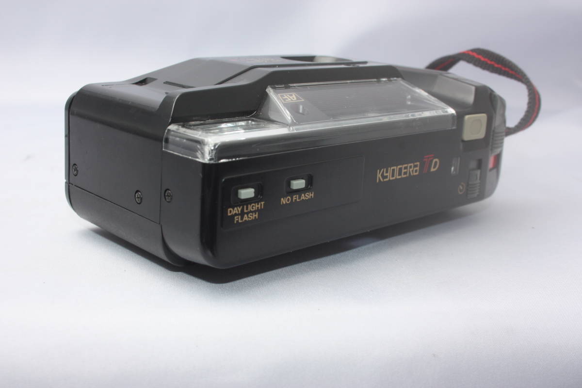 ☆現状品☆ 京セラ KYOCERA TD Tessar Carl Zeiss B□中古□京セラ