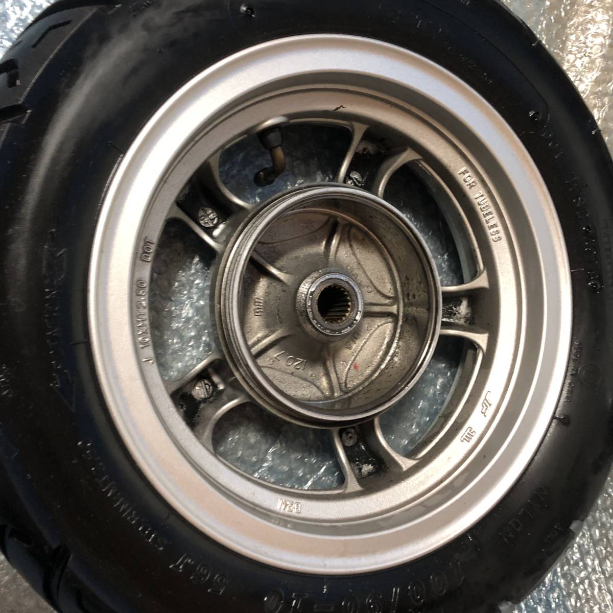 アドレス125 DT11A-108～ リアホイール 35810 アドレス125 【公式通販】