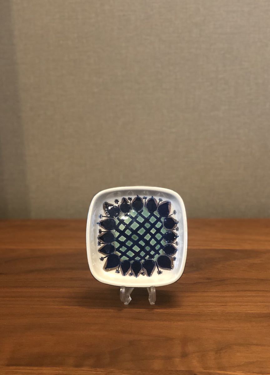  北欧ビンテージ ROYAL COPENHAGEN Tenera Marianne Johnson ロイヤルコペンハーゲン テネラ スクエアトレイ S 141 2882 RC220209(ロイヤルコペンハーゲン)｜売買されたオークション情報、yahooの商品情報をア ロイヤルコペンハーゲン