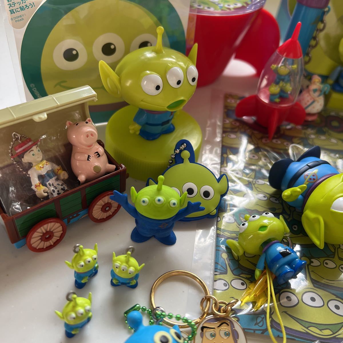 トイストーリー エイリアン 大量セット リトルグリーンメン フィギュア グッズ ディズニー トイ ストーリー 売買されたオークション情報 Yahooの商品情報をアーカイブ公開 オークファン Aucfan Com
