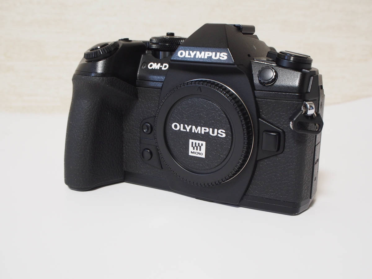オリンパス OLYMPUS OM-D E-M1 markⅡボディ（おまけ付き）_2