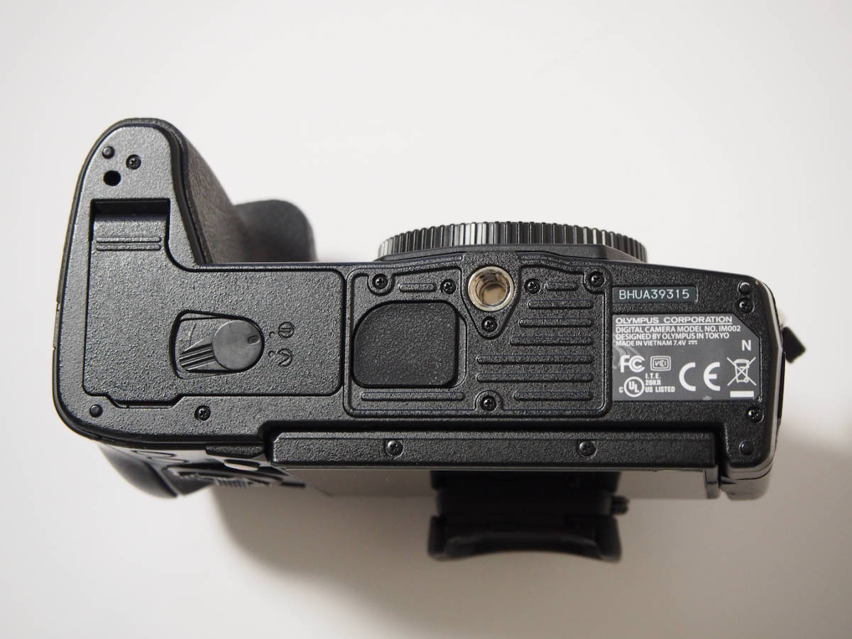 オリンパス OLYMPUS OM-D E-M1 markⅡボディ（おまけ付き）_6