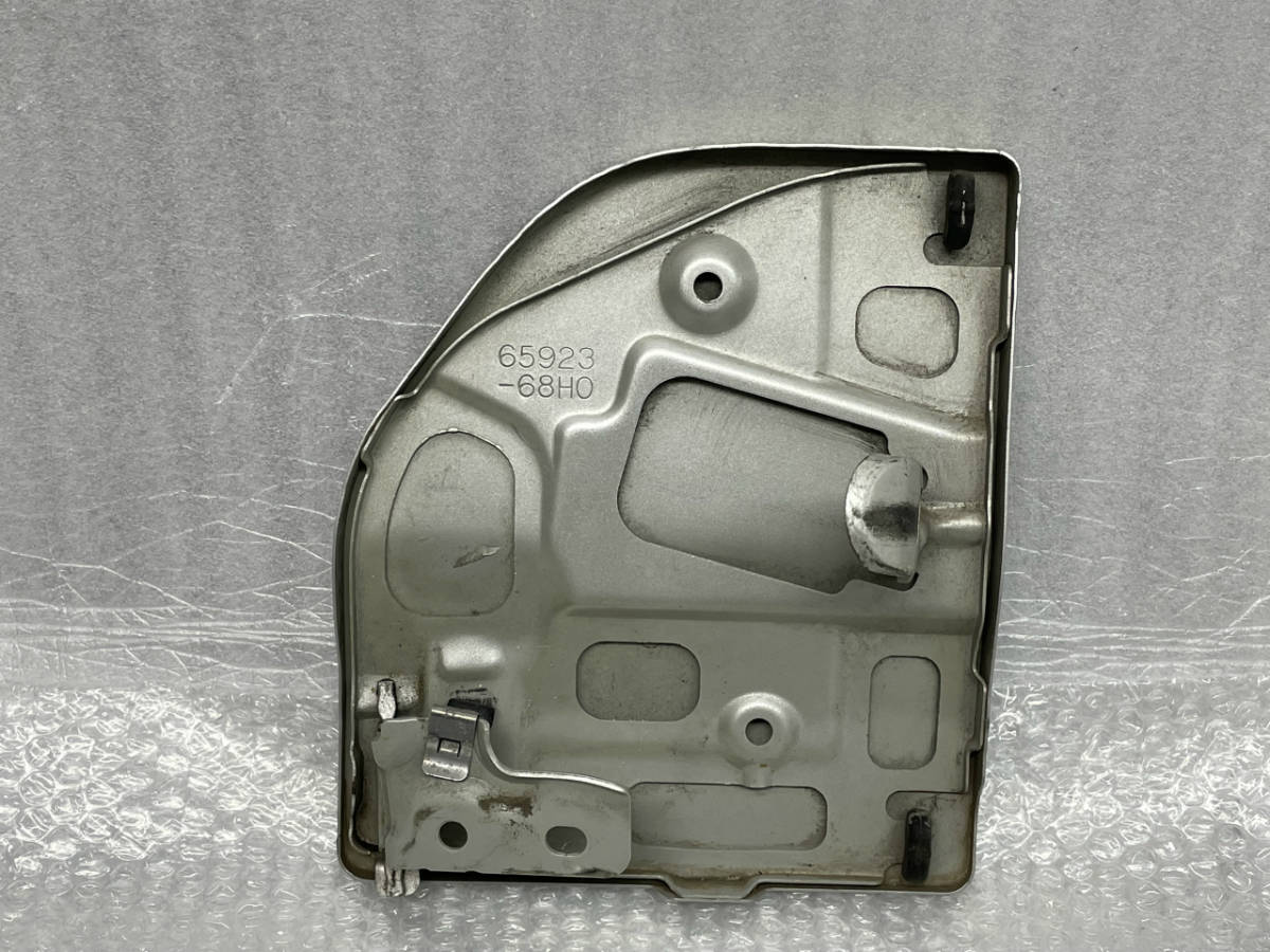 フューエルリッド 給油口 エブリー ＤＡ６４ ホワイト 新品