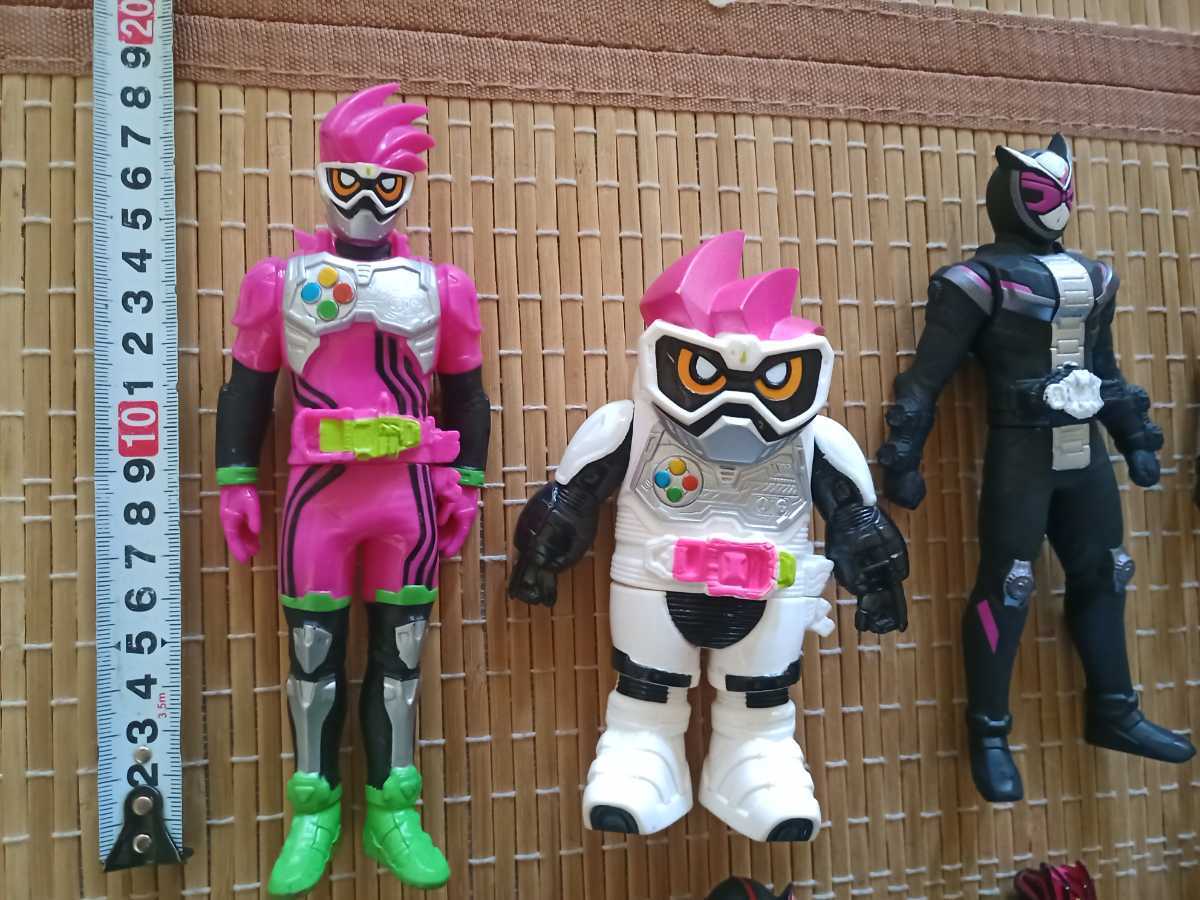 ライダーヒーローシリーズ ソフビ 仮面ライダー エグゼイド ジオウ 