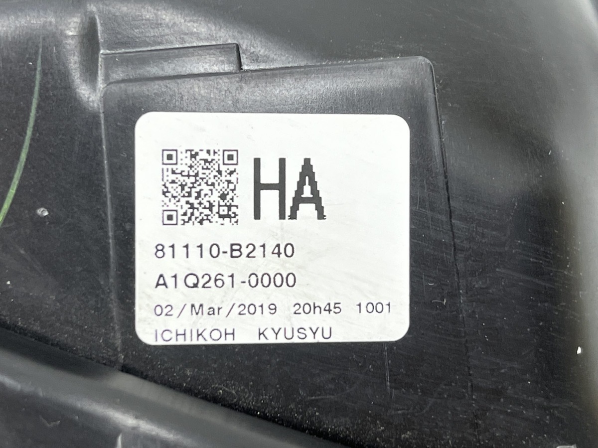 タント LA600S 純正LEDヘッドライト 右 ICHIKOH 1917 刻印HA 16A-12 の