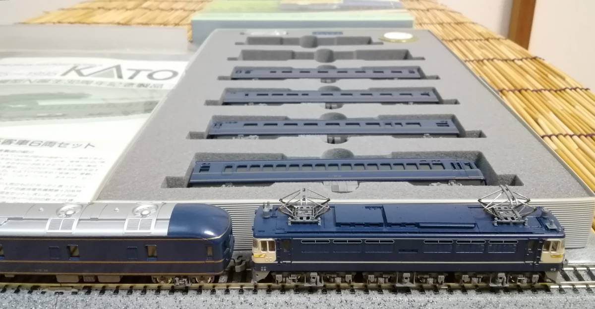 ▽KATO-10-902▽30周年記念製品「EF65-500&20系客車/あさかぜ」6両