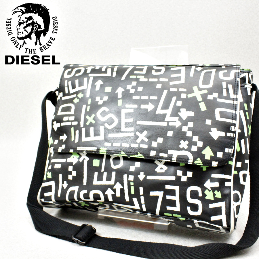 国内正規品 美品 DIESEL ディーゼル ロゴ 総柄 モノグラムデザイン PVC  