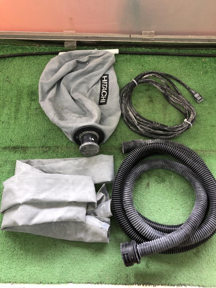 日立工機 集じん丸のこ ☆中古品☆HITACHI フリマアプリ |
