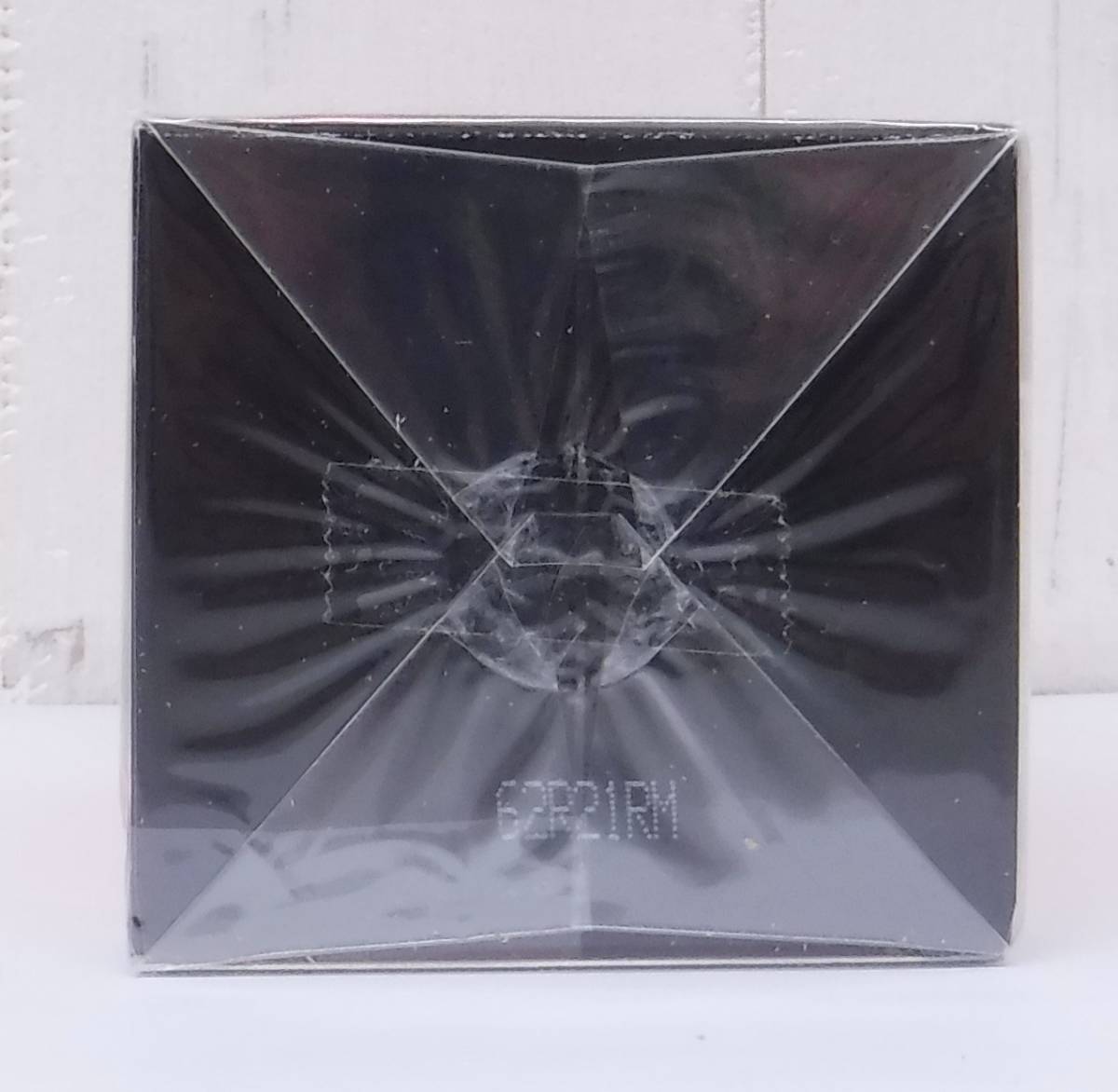 SAINT LAURENT Yves 未使用保管品 YVES Saint 箱 Laurent イヴサンローラン 袋付 YSL イヴ・サンローラン 美品 - 超 イヴサン