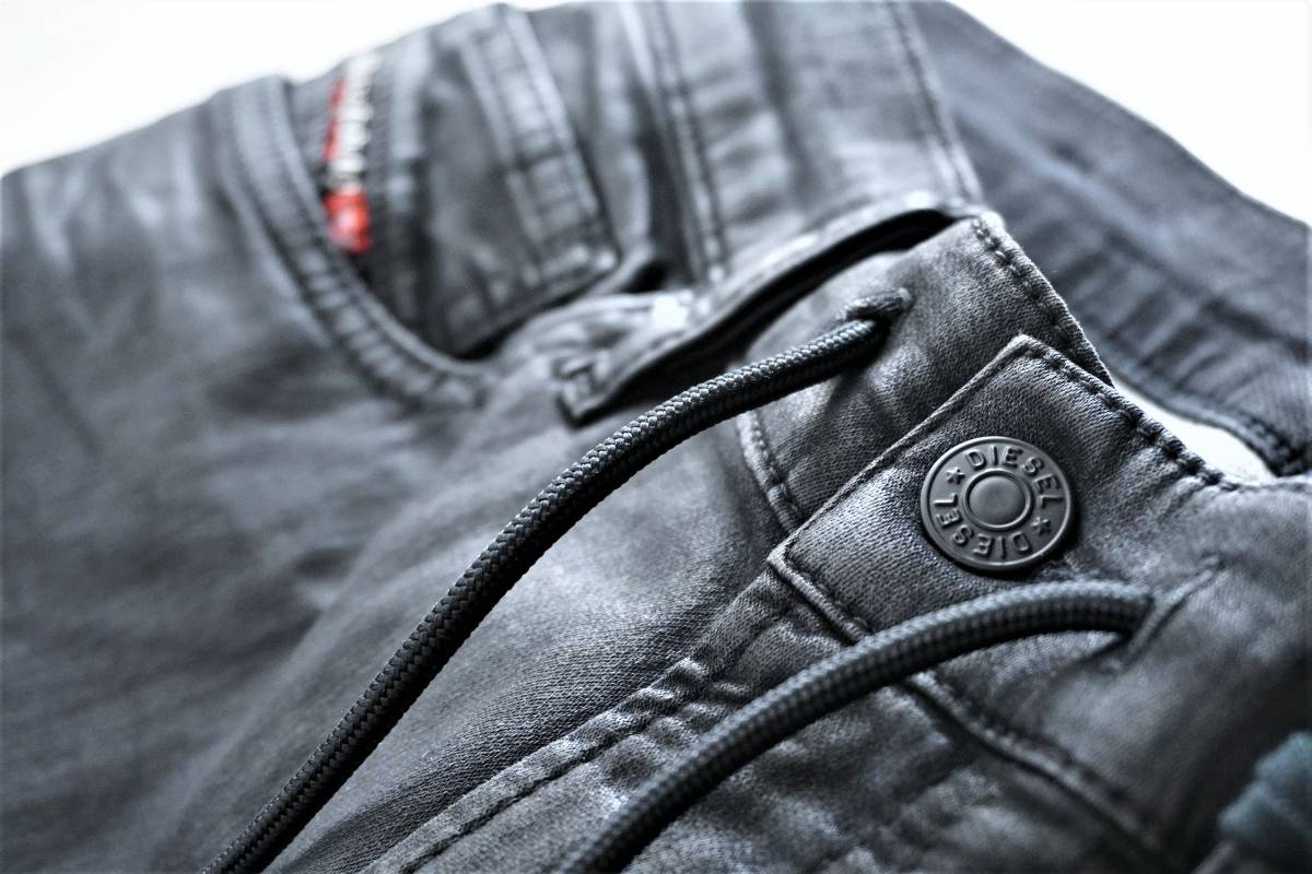 新品/正規品】東京青山店限定 超激レア W32 DIESEL JOGG ジョグ