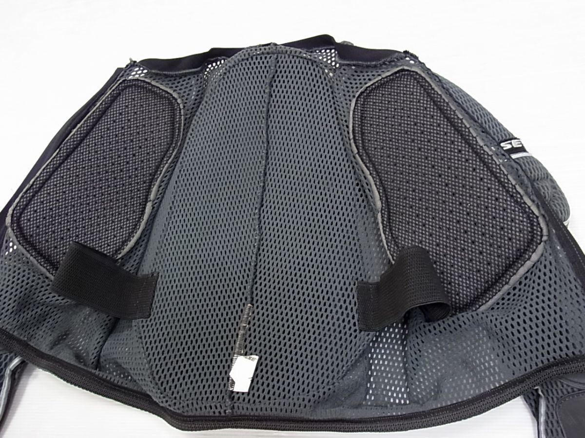 ◇ダイネーゼ プロテクター メッシュジャケット DAINESE 一体型 伸縮性 