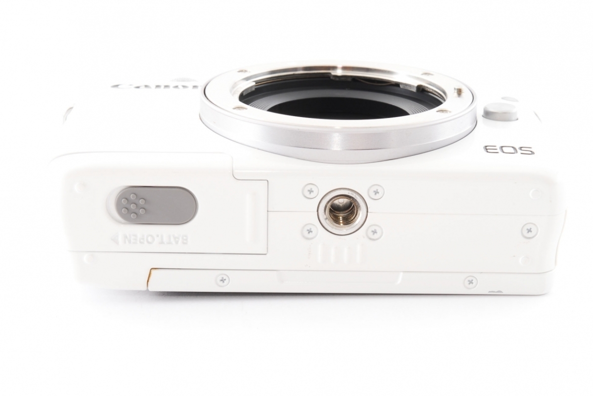Canon EOS M10 キャノン ミラーレス デジタルカメラ ホワイト 箱付き