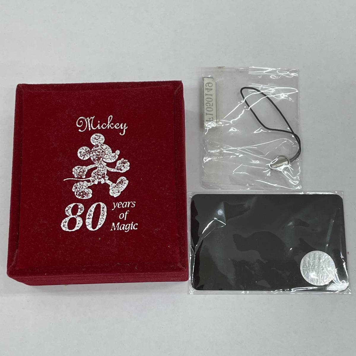ミッキー 80years of Magic スワロフスキー チャーム ネックレス 