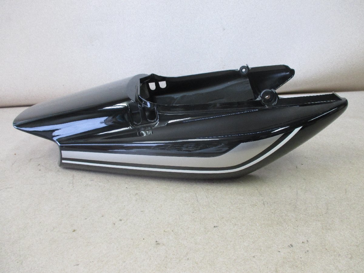XJR1300 純正テールカウル 良品 XJR1300 純正 ウェビック