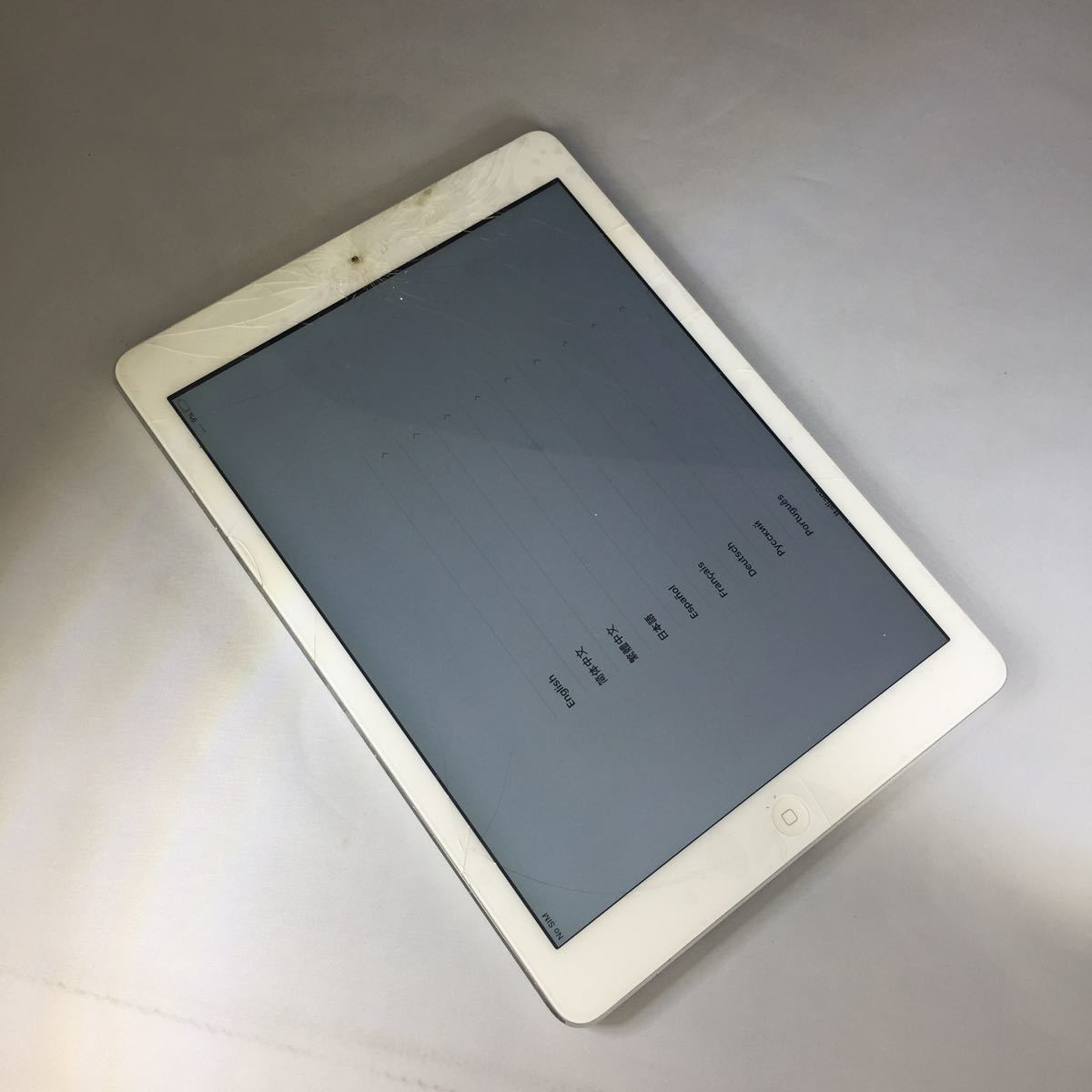 限定SALE，新作 選択可 ジャンク品 除菌済み docomo iPad Air Cell シルバー 16GB 4723001916 3/7 ok(iPad本体)｜売買されたオークション情報、yahooの商品情報をアーカイブ公開 - オークファン iPad本体