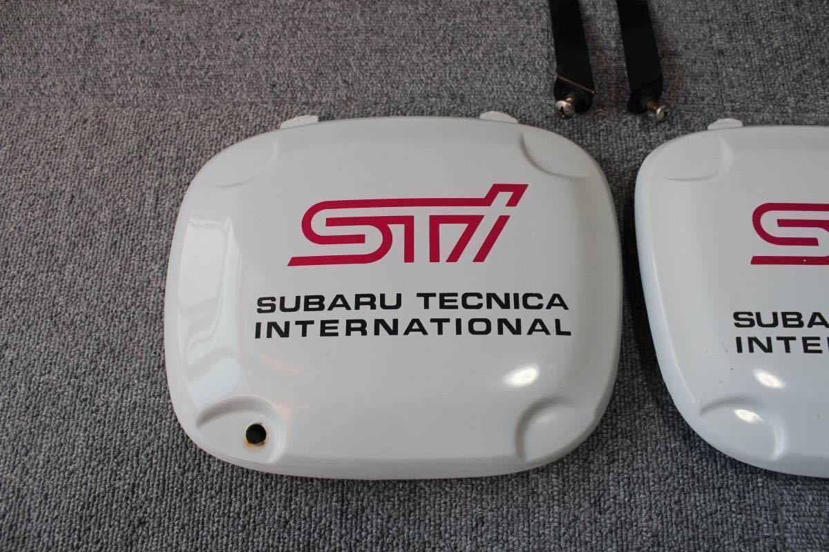 GDB インプレッサ WRX STI 前期 丸目 A型 純正 フォグランプカバー