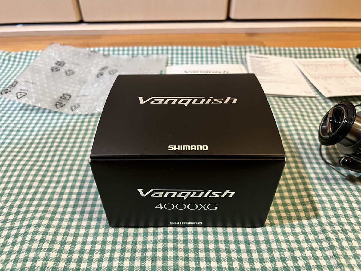 新品未使用　19ヴァンキッシュ 4000XG シマノ VANQUISHバンキッシュ_1