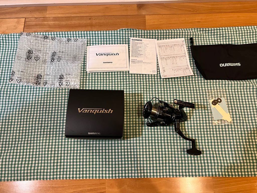 新品未使用　19ヴァンキッシュ 4000XG シマノ VANQUISHバンキッシュ_2
