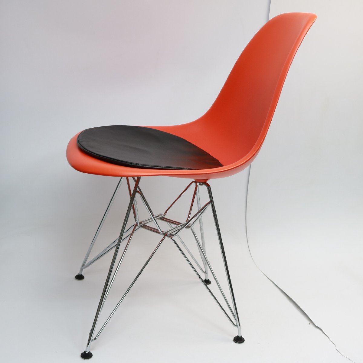 145) 【正規品】vitra ヴィトラ イームズ DSR シェルチェア レッド
