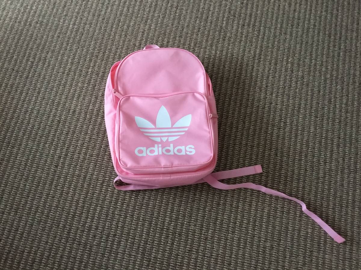 校外学習 遠足 習い事に アディダス Adidas ピンク リュック 白 ロゴ入り 調整可能 リュックサック 売買されたオークション情報 Yahooの商品情報をアーカイブ公開 オークファン Aucfan Com