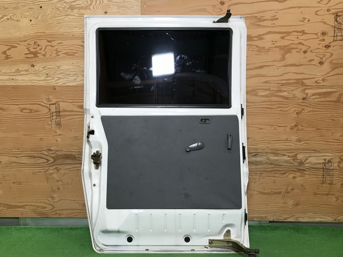 ミニキャブ 2026年最新Yahoo!オークション -u61v U61V バックドアの中古品 三菱 リアバンパー Yahoo!オークション W09&frasl;ソフィ - | バックドア u61vの通販 リアゲートの中古品 ☆ ミニキャブバン（三菱）ＣＤ（2005年12月）｜カタログから中古車を探す