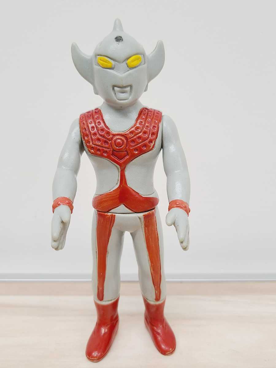当時物 ウルトラマンタロウ ソフビ人形 1973年～1974年頃 色合い逆 