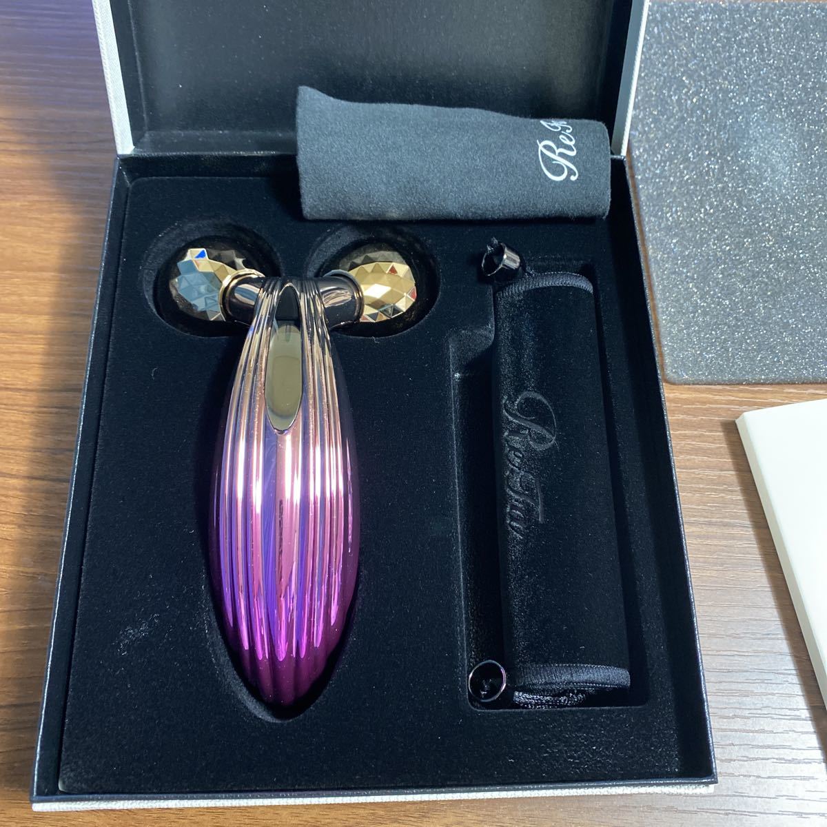 ReFa CARAT リファカラット 正規品 美顔ローラー 未使用 ReFa CARAT 美顔ローラー | リファカラット 公式通販 - 商品情報 MTG