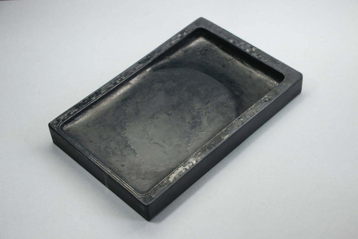 硯 平成雲龍硯 9吋 長方形硯 呉竹精昇堂監製 彫刻硯 23-15.5-2.8cm
