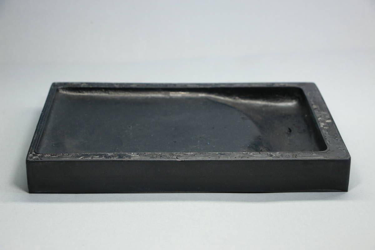 硯 平成雲龍硯 9吋 長方形硯 呉竹精昇堂監製 彫刻硯 23-15.5-2.8cm 