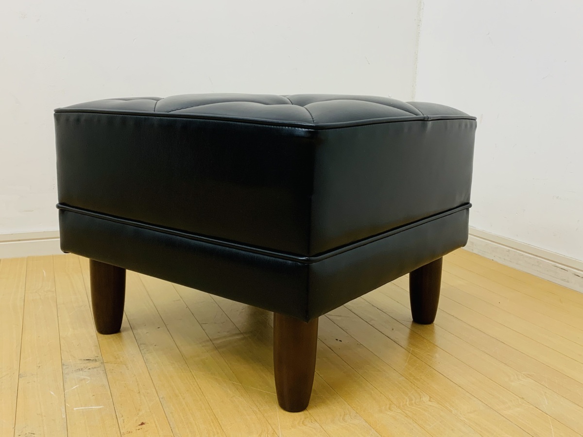 ◎ 名古屋市【美品】karimoku カリモク60 オットマン スタンダート  