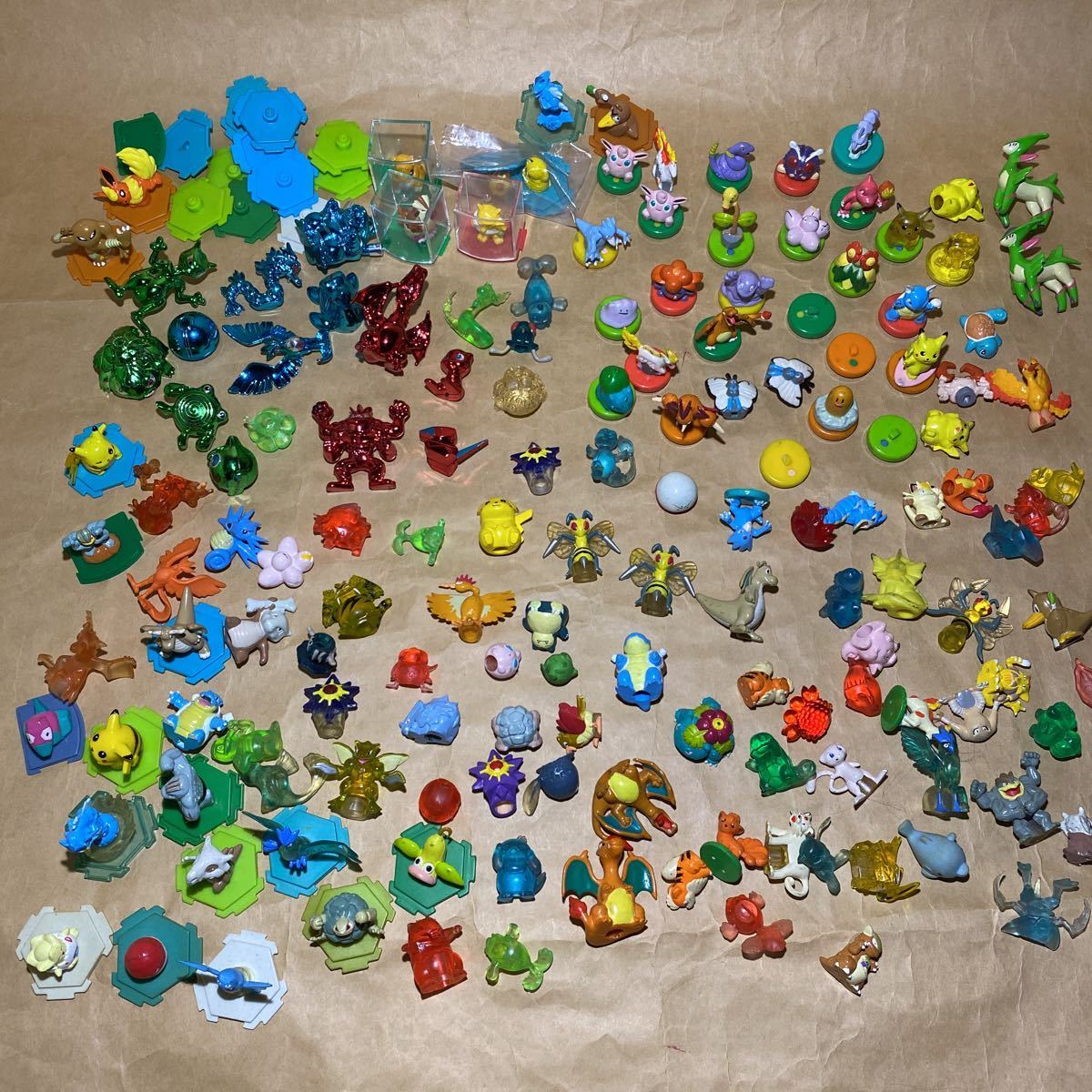ポケモン モンコレ Yahoo!オークション - まとめ売り 150体以上