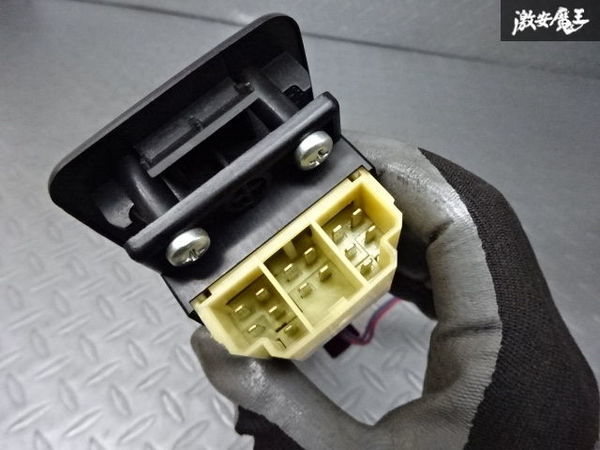 日産 R32 スカイライン PWSW ウィンドウスイッチ 検 BNR HCR 店舗 大阪 日産 R32 スカイライン PWSW ウィンドウスイッチ 検 BNR HCR