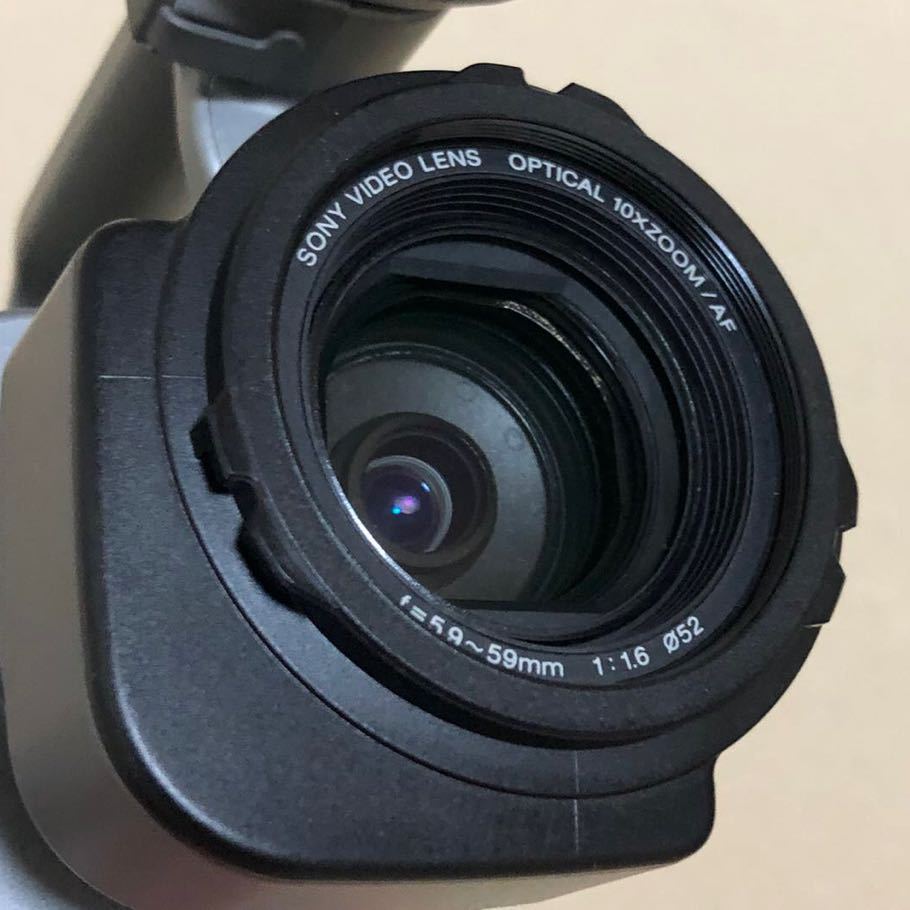 未使用に近い 極上品 ソニー SONY DCR-VX1000 ビデオカメラ デジタルビデオカメラ ハンディカム 付属品 DCR-VX1000 SONY Digital 極上品 未使用に近い プロスケーター・森田貴宏に聞く