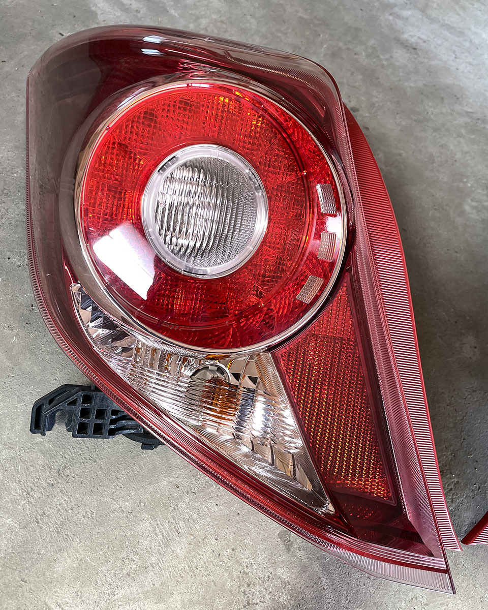 NCP131 ヴィッツ 純正 トヨタ RS Yahoo!オークション - ncp131 TOYOTA
