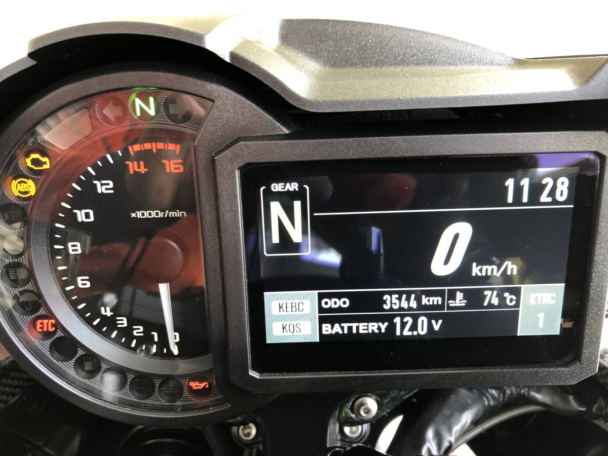 希少】 カワサキ H2 ほぼ新車