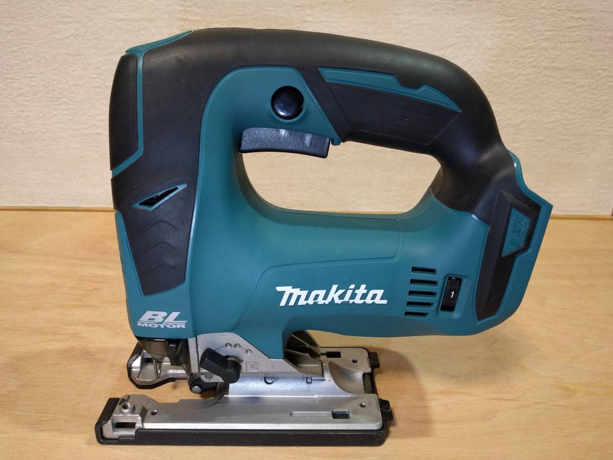 JV142D 充電式ジグソー 株式会社マキタ マキタ 本体 充電器 ケース付き 