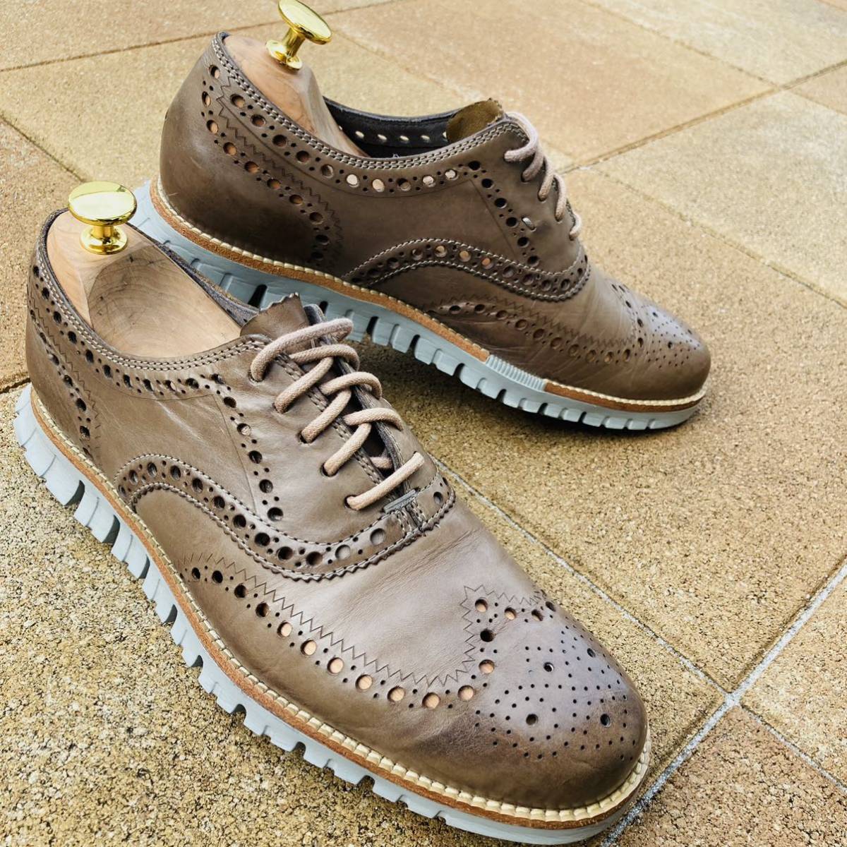 ★即決★ COLEHAAN コールハーン ゼログランド　ZERO GRAND スニーカー レザースニーカー ウイングチップ オックスフォード 7 約25㎝