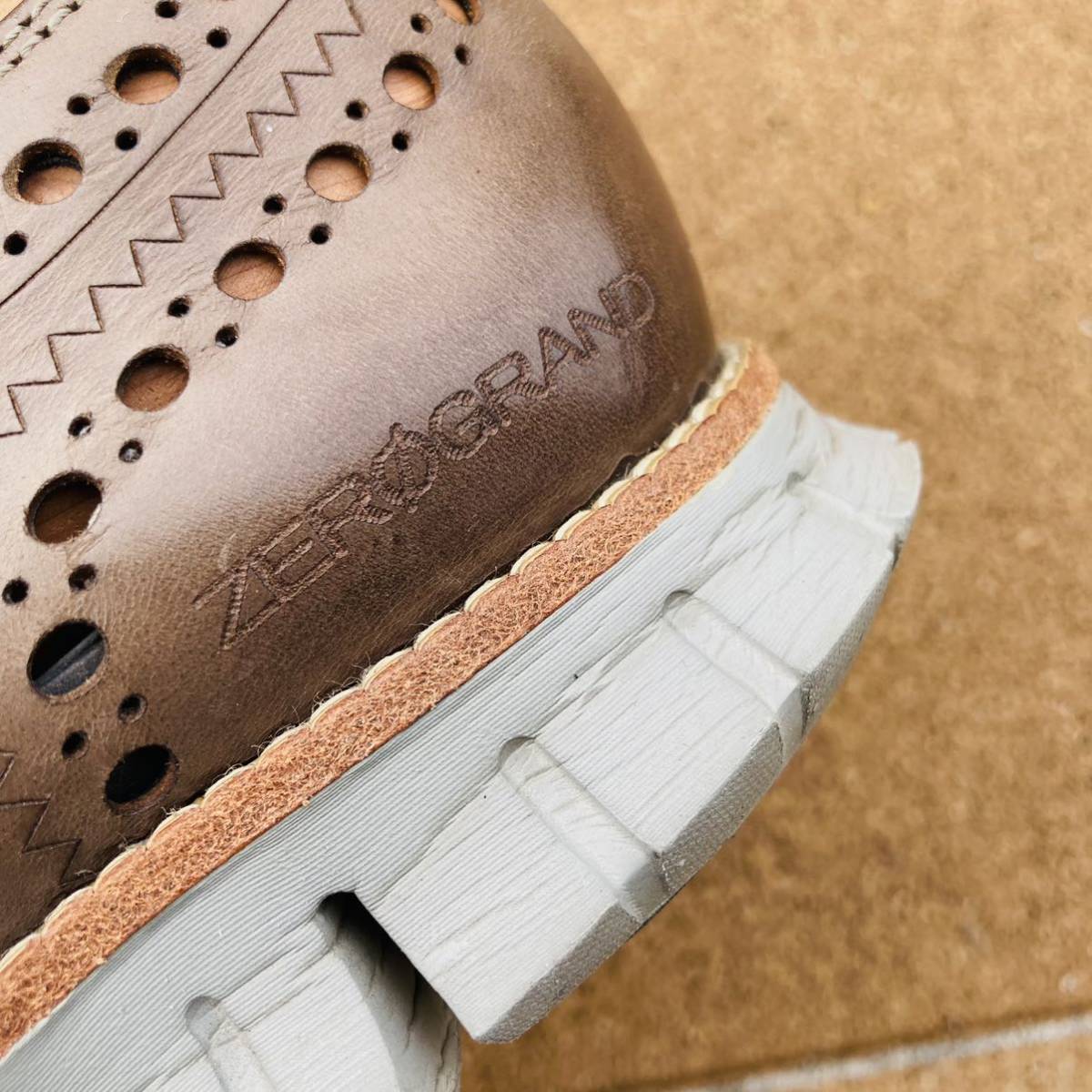 ★即決★ COLEHAAN コールハーン ゼログランド　ZERO GRAND スニーカー レザースニーカー ウイングチップ オックスフォード 7 約25㎝
