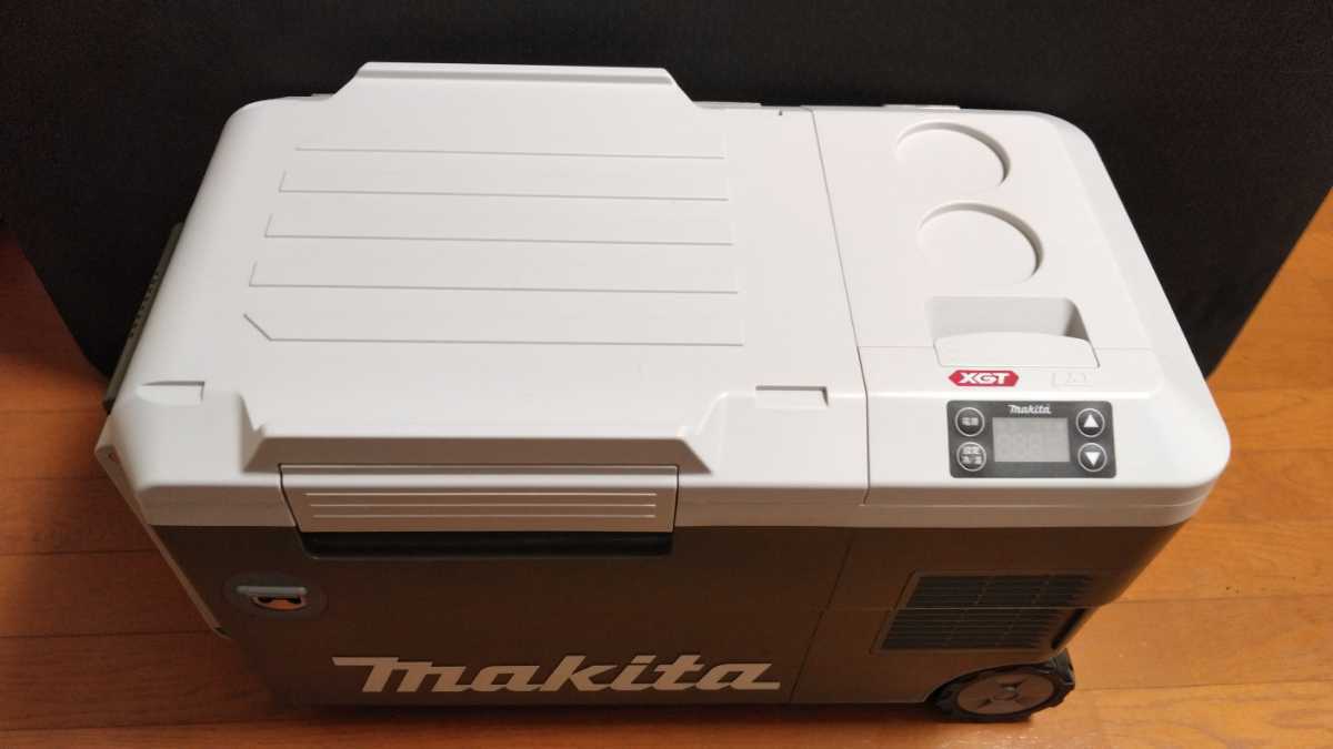 爆買い，低価 マキタ充電式保冷温庫CW001G 20L
