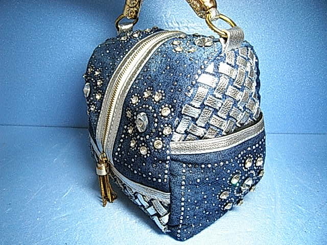 ★高級品！★【 SAINT LAURENT PARIS 】サンローランパリ 豪華ラインストーン 本革 デニム ハンドバック ★SAINT LAURENT PARIS★ LAURENT SAINT PARIS ロングウォレット 中古・古着通販Saint Laurent(サンローラン)買取・売るなら今。買取相場を見る