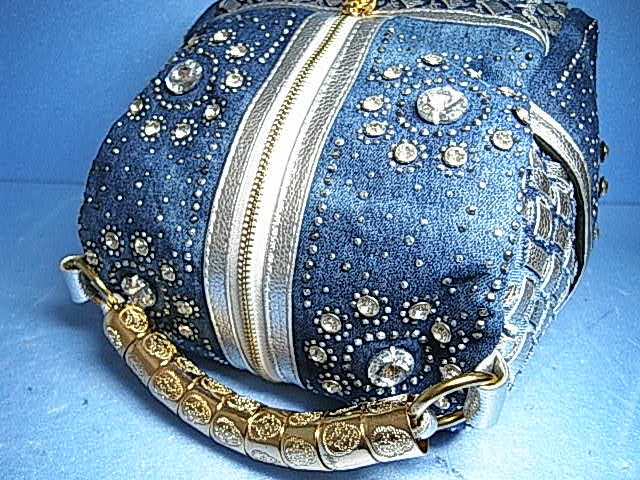 ★高級品！★【 SAINT LAURENT PARIS 】サンローランパリ 豪華ラインストーン 本革 デニム ハンドバック ★SAINT LAURENT PARIS★ LAURENT SAINT PARIS ロングウォレット 中古・古着通販Saint Laurent(サンローラン)買取・売るなら今。買取相場を見る