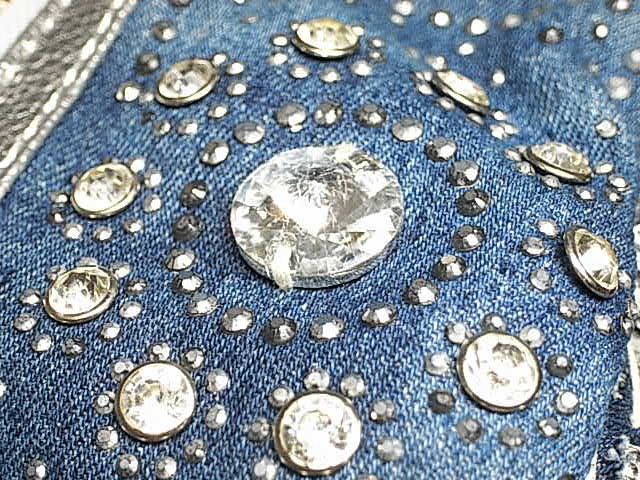 ★高級品！★【 SAINT LAURENT PARIS 】サンローランパリ 豪華ラインストーン 本革 デニム ハンドバック ★SAINT LAURENT PARIS★ LAURENT SAINT PARIS ロングウォレット 中古・古着通販Saint Laurent(サンローラン)買取・売るなら今。買取相場を見る