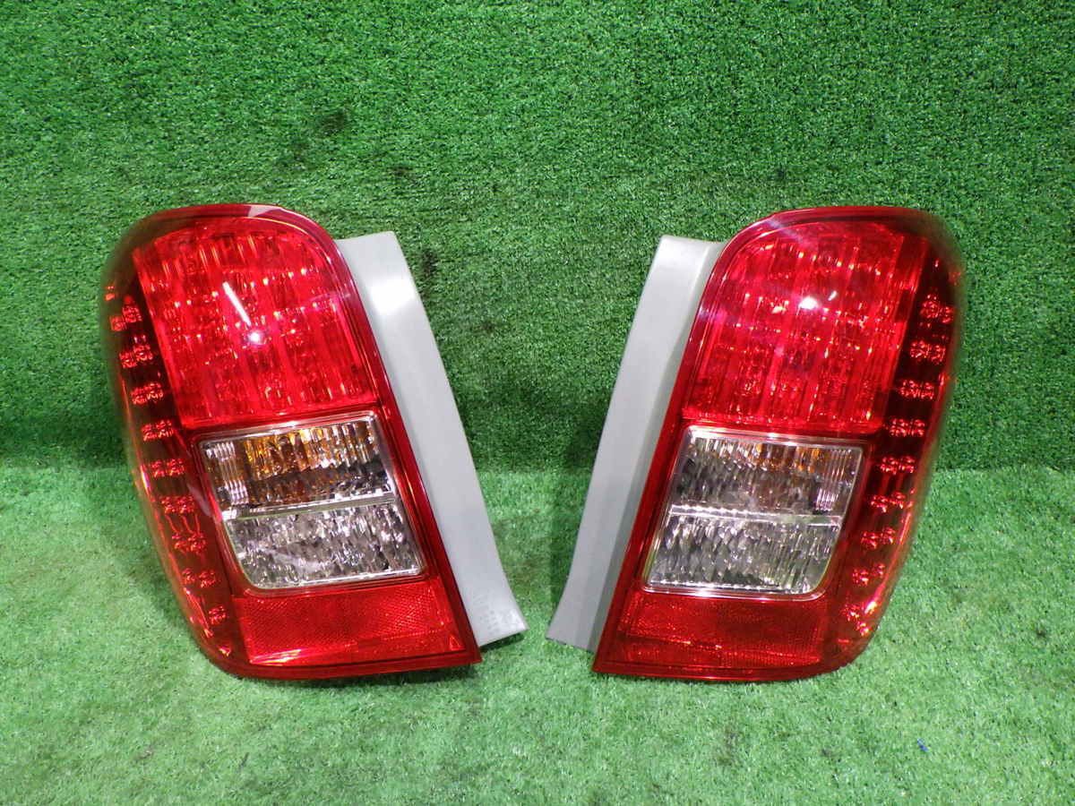  トヨタ カローラーフィールダー テールライト/テールランプ左右セット 81550-13690 81560-13650 コイト 13-97(テールライト)｜売買されたオークション情報、yahooの商品情報をアーカイブ公開 - オー トヨタ用