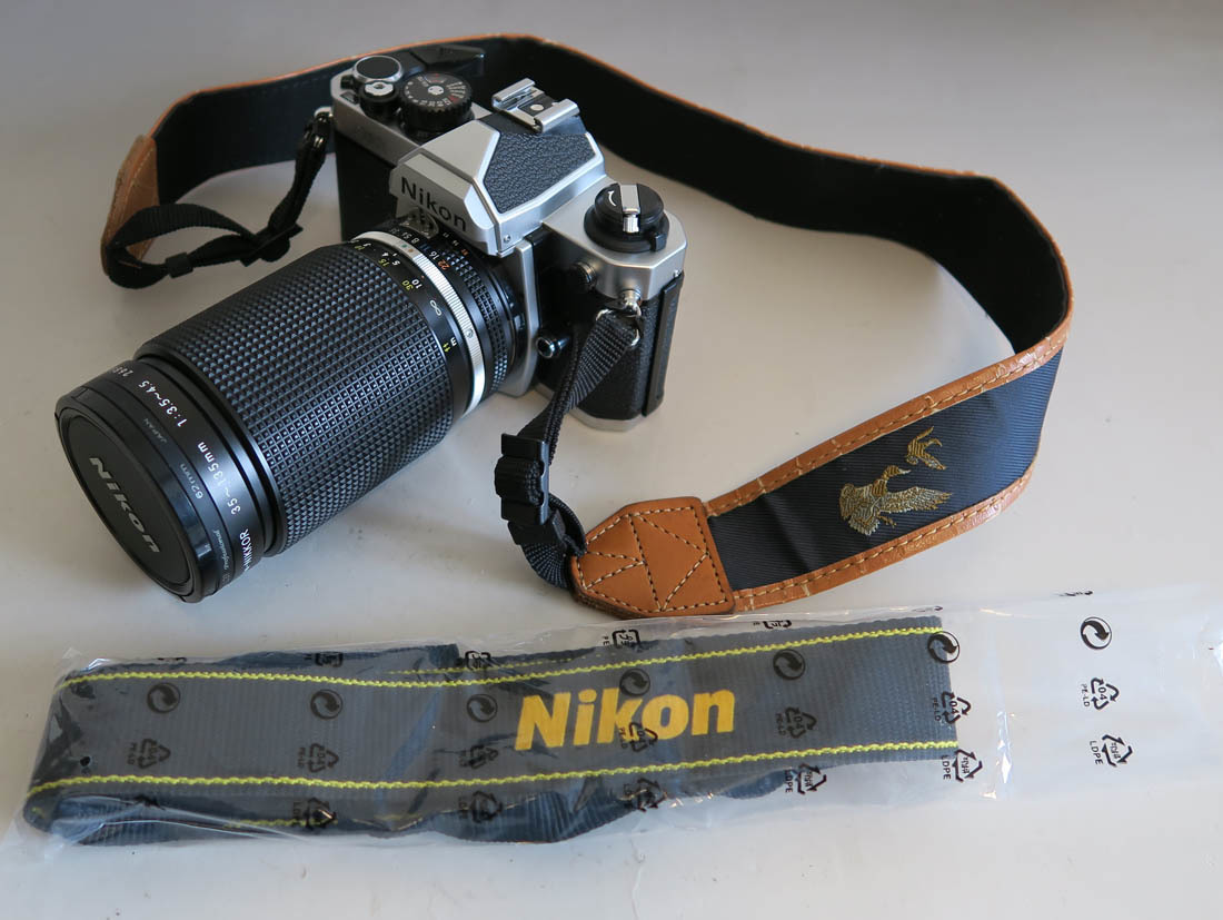 288 □Nikon FM2 ニコン フィルムカメラ/Zoom-NIKKOR 35~135mm 1:3.5  